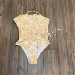 Yellow Floral Seersucker Cheeky Swimsuit Large